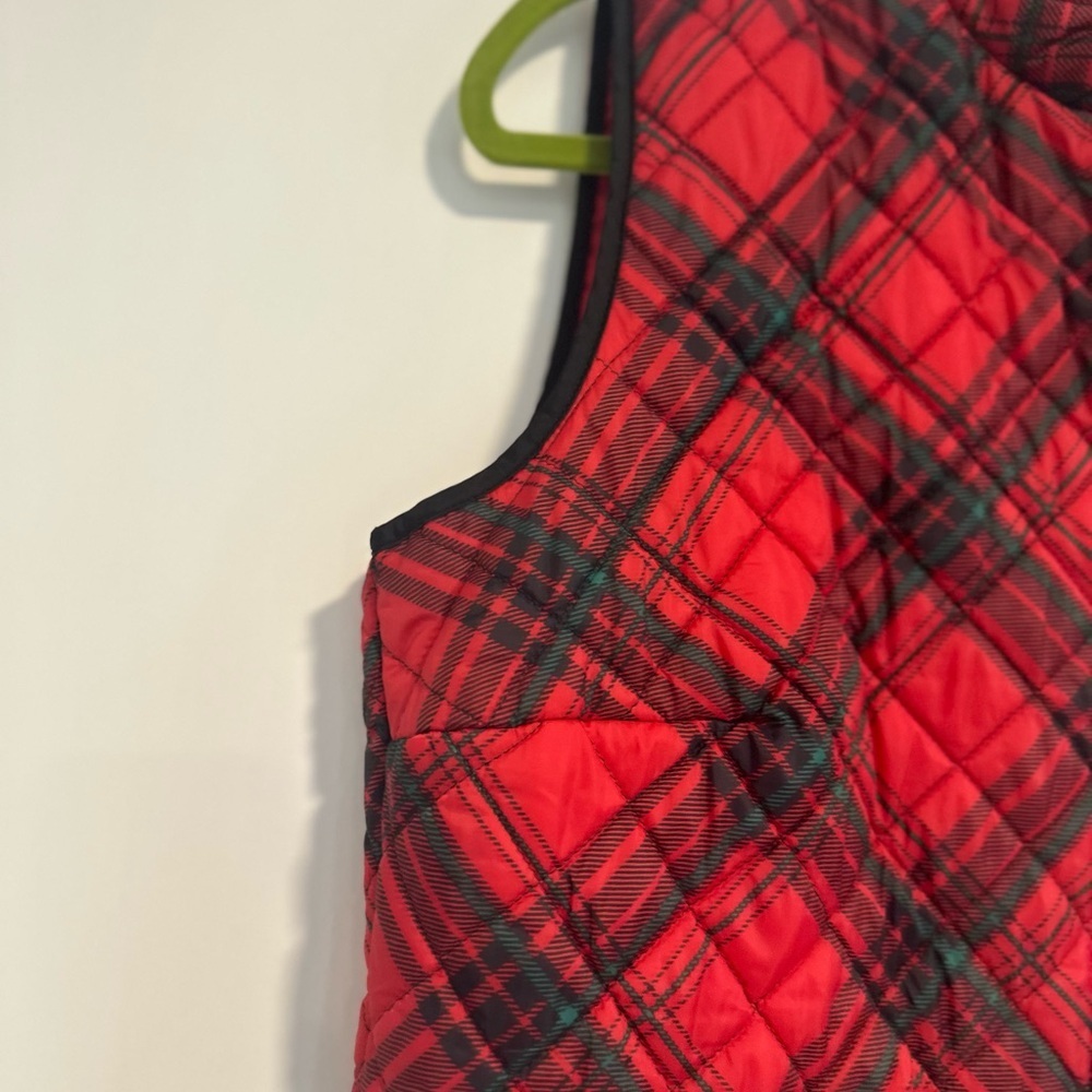 EUC Karen Scott Sport SzM Red black Tartan plaid quilted puffer Full Zip Vest - Picture 9 of 12